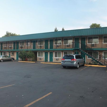 Executive Motel Eugene Esterno foto